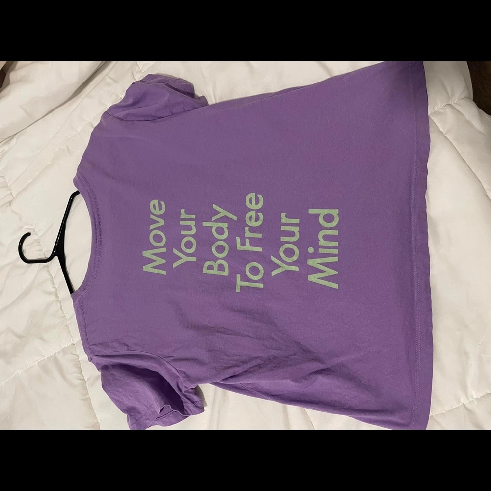 Outdoor voices t-shirt